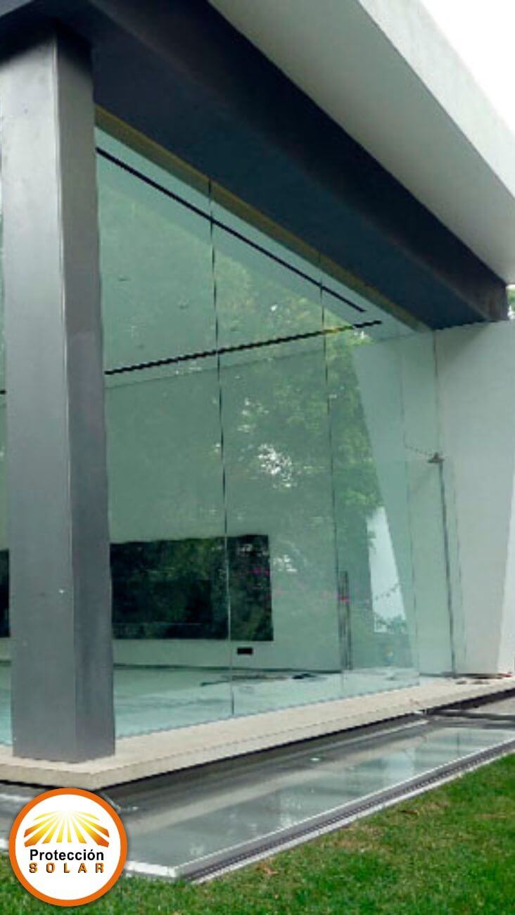 fachadas de vidrio
