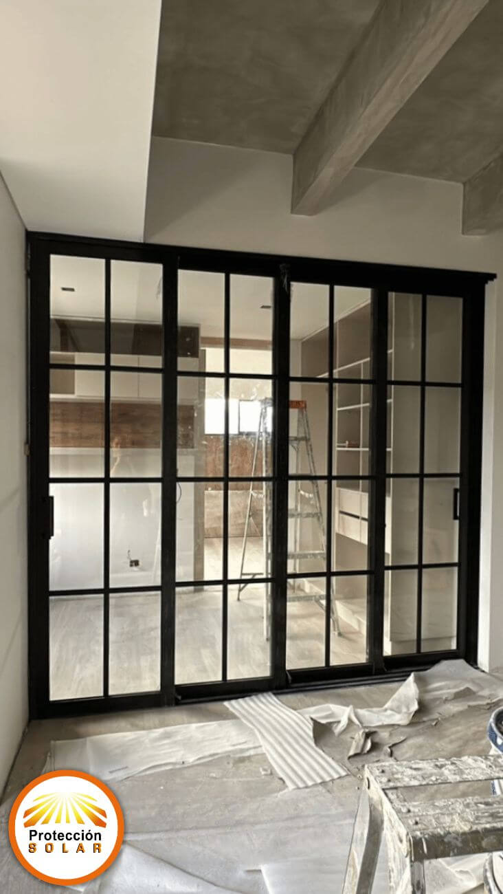 ventana en cuadriculas